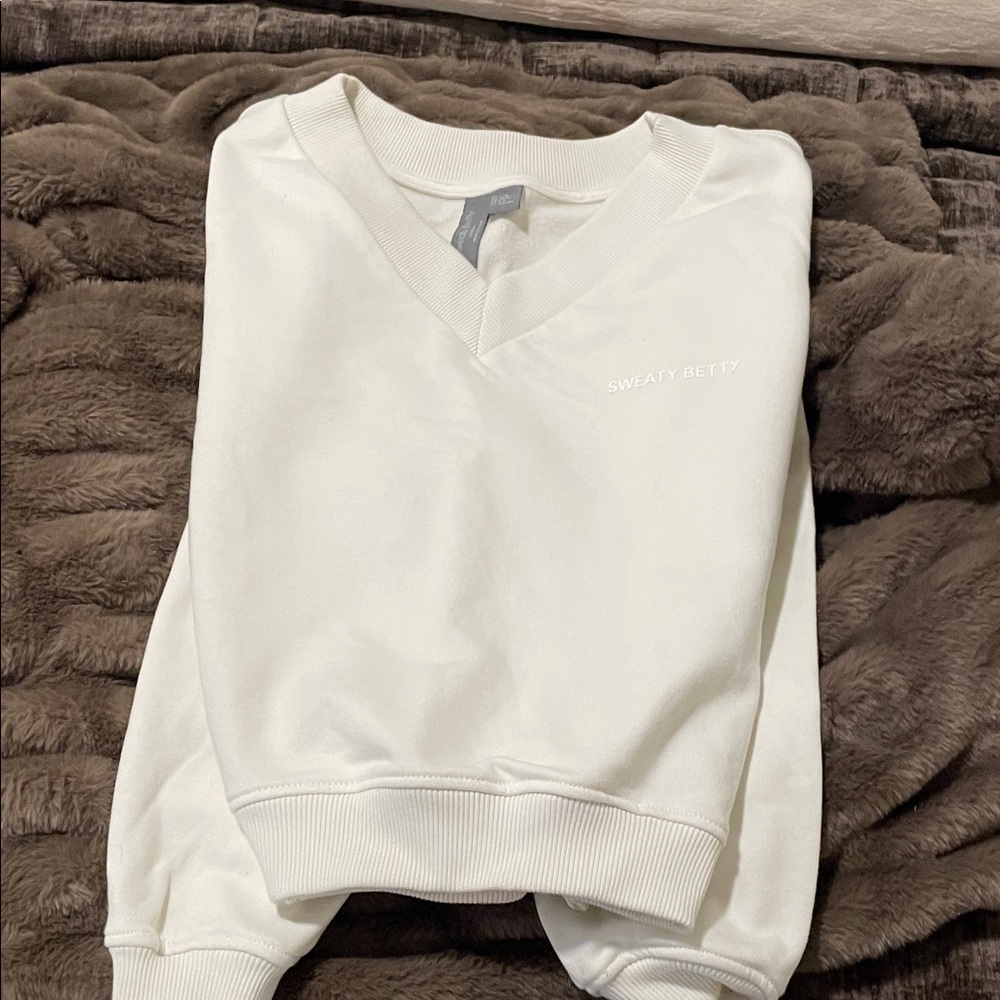 Sweaty Betty Cream V-Neck Sweat Shirt